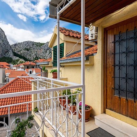 Apartment Ivanka Omiš Exteriör bild